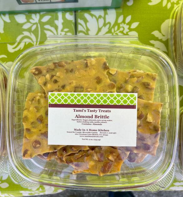 almond_brittle-tamis_tasty_treats almond_brittle-tamis_tasty_treats